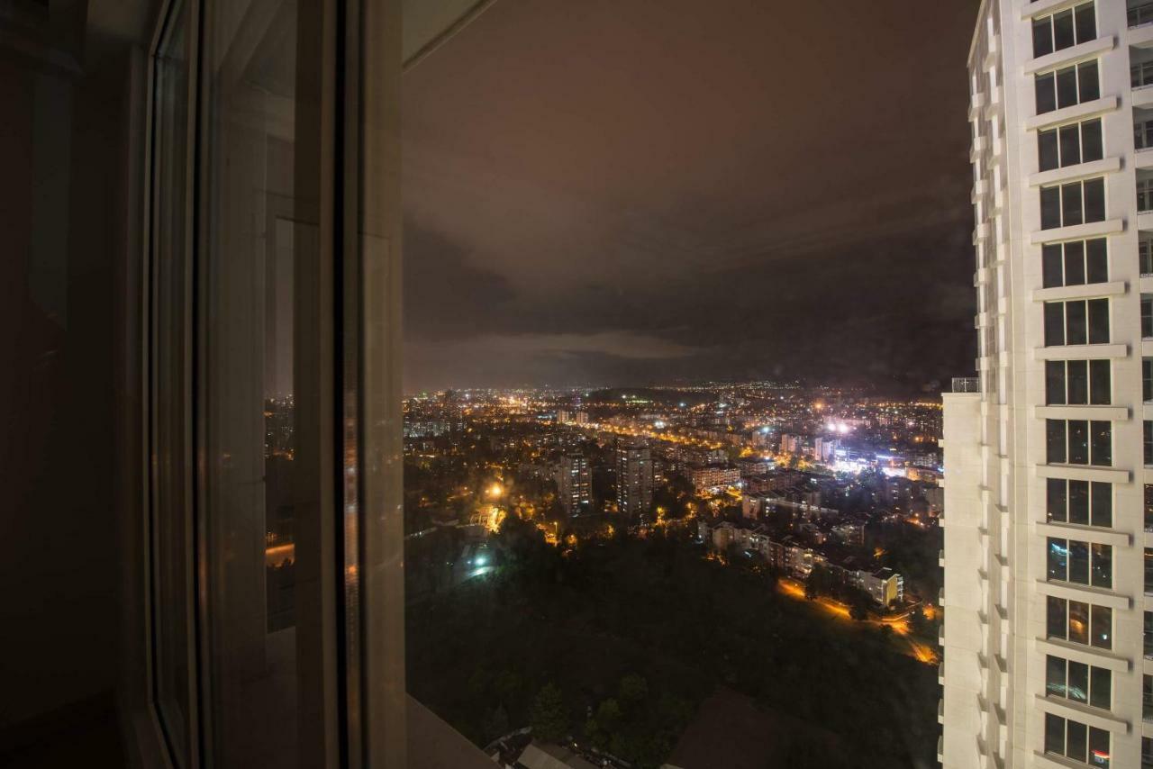33rd floor luxury apartment spa&fitness Skopje Extérieur photo