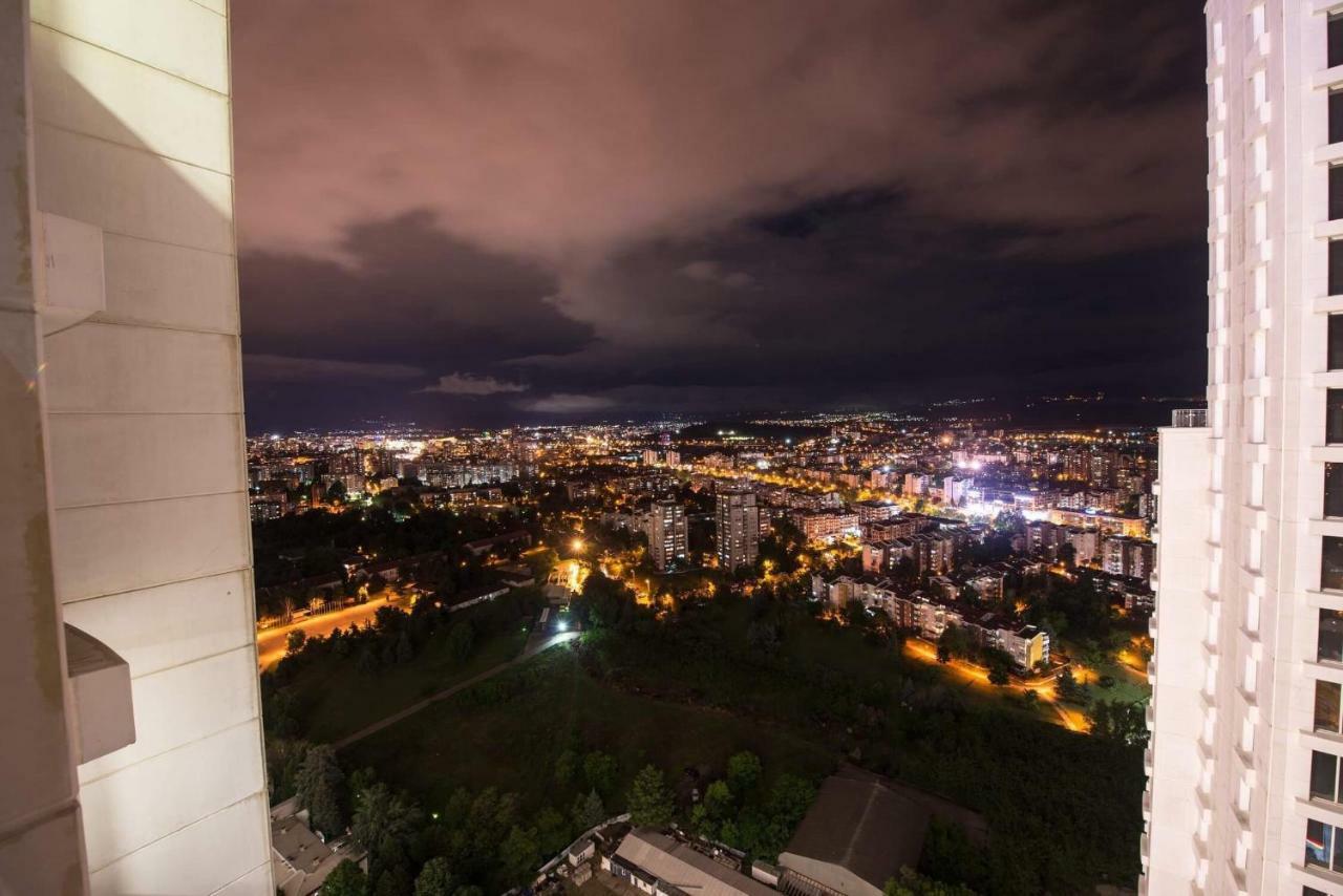 33rd floor luxury apartment spa&fitness Skopje Extérieur photo