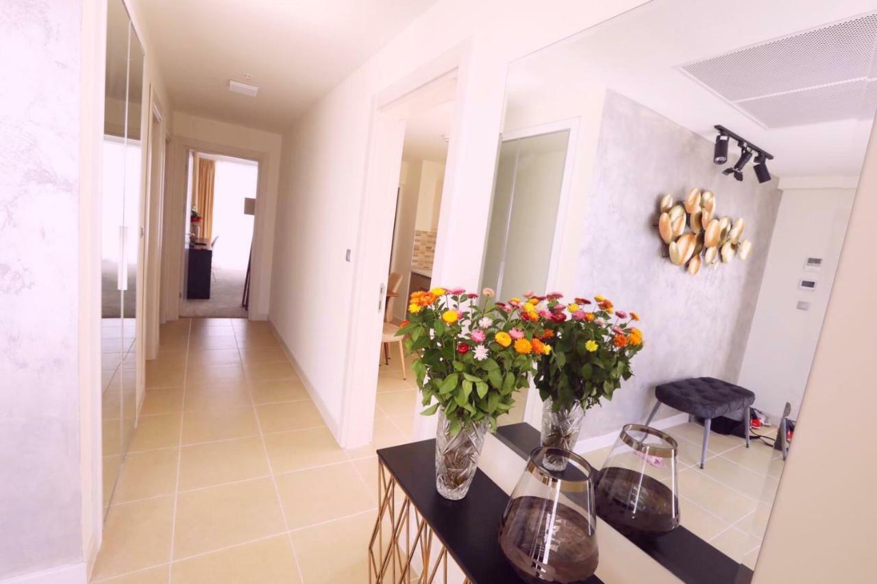 33rd floor luxury apartment spa&fitness Skopje Extérieur photo